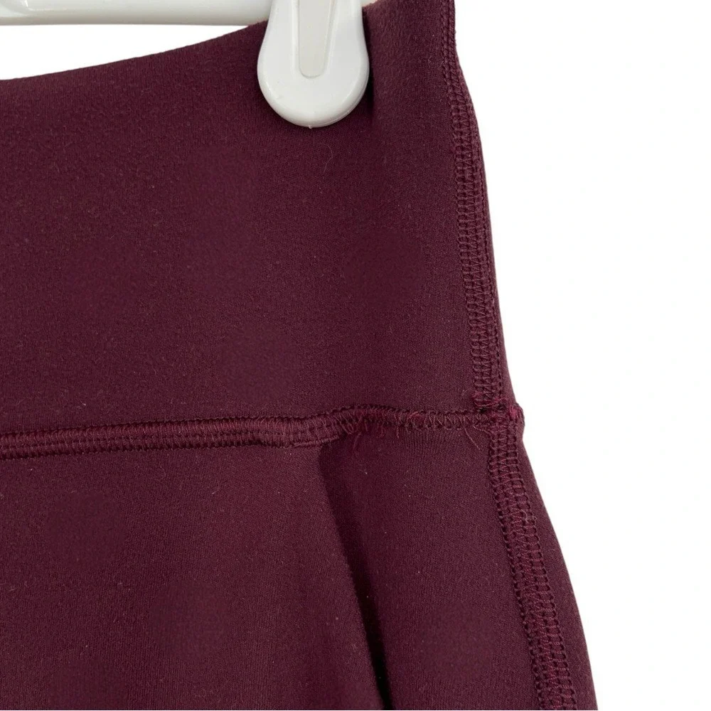 lululemon athletica light piling